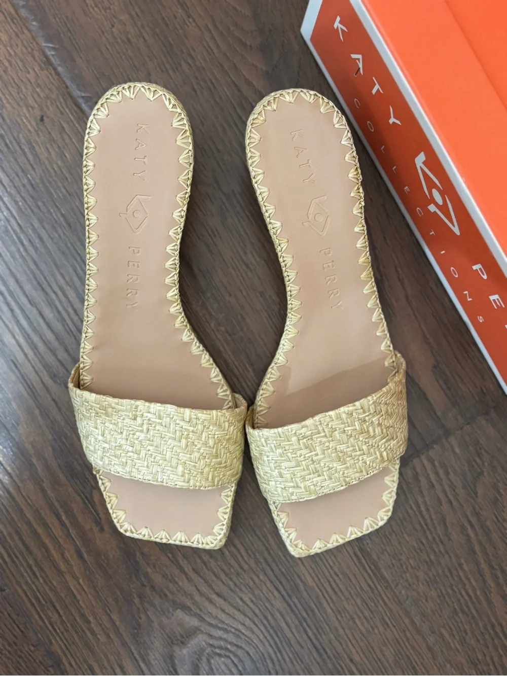 Katy Perry The Wandering Woven Raffia Slide Sandals Natural NIB Sz 8M